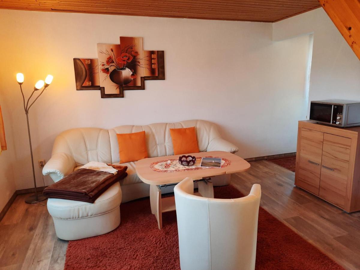Leuchtturmblick - Ferienwohnung für die Familie in Grieben Insel Hiddensee Exterior foto